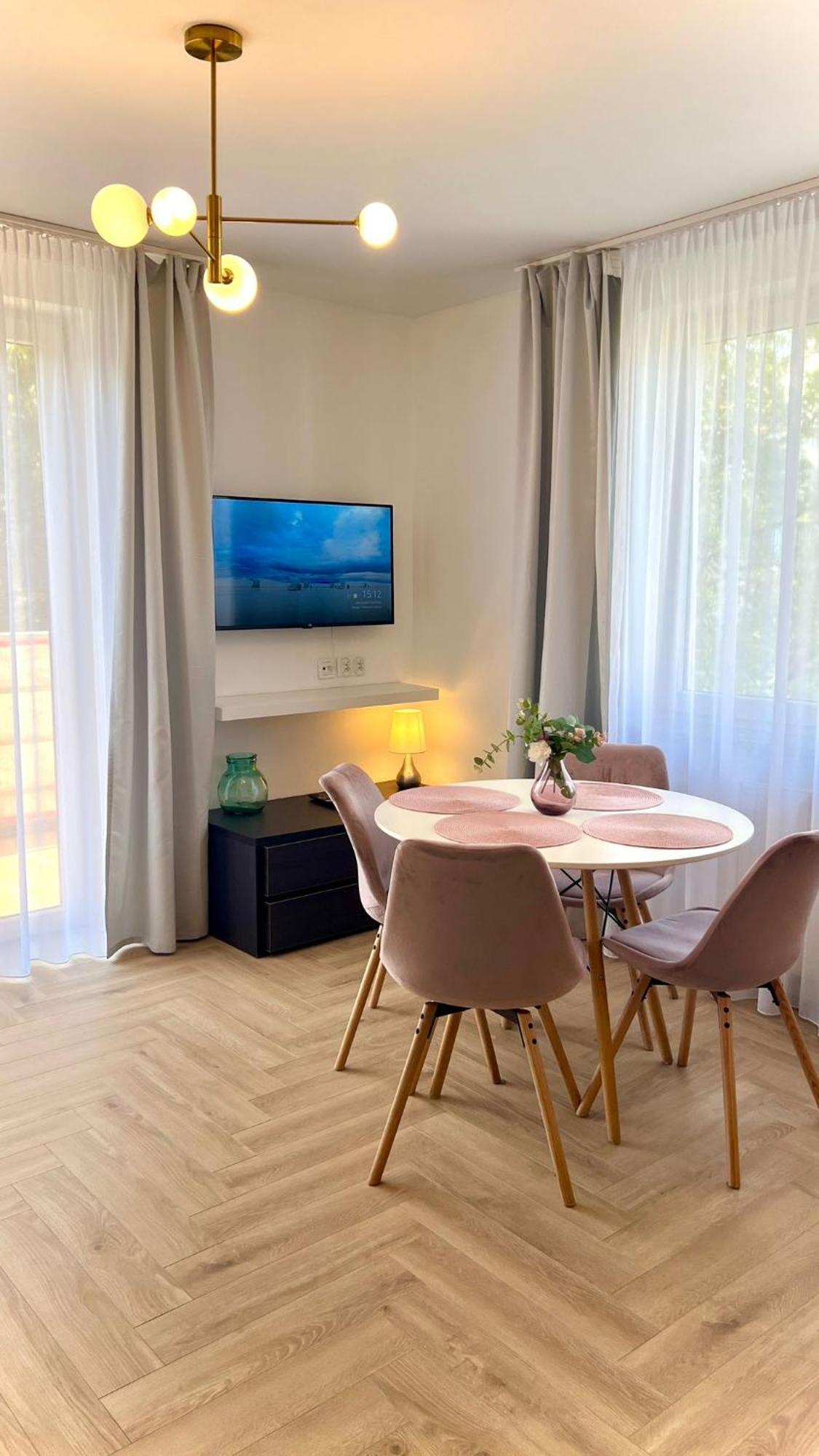 Apartamenty 45Qm Przy Plazy Beach Świnoujście  Eksteriør billede
