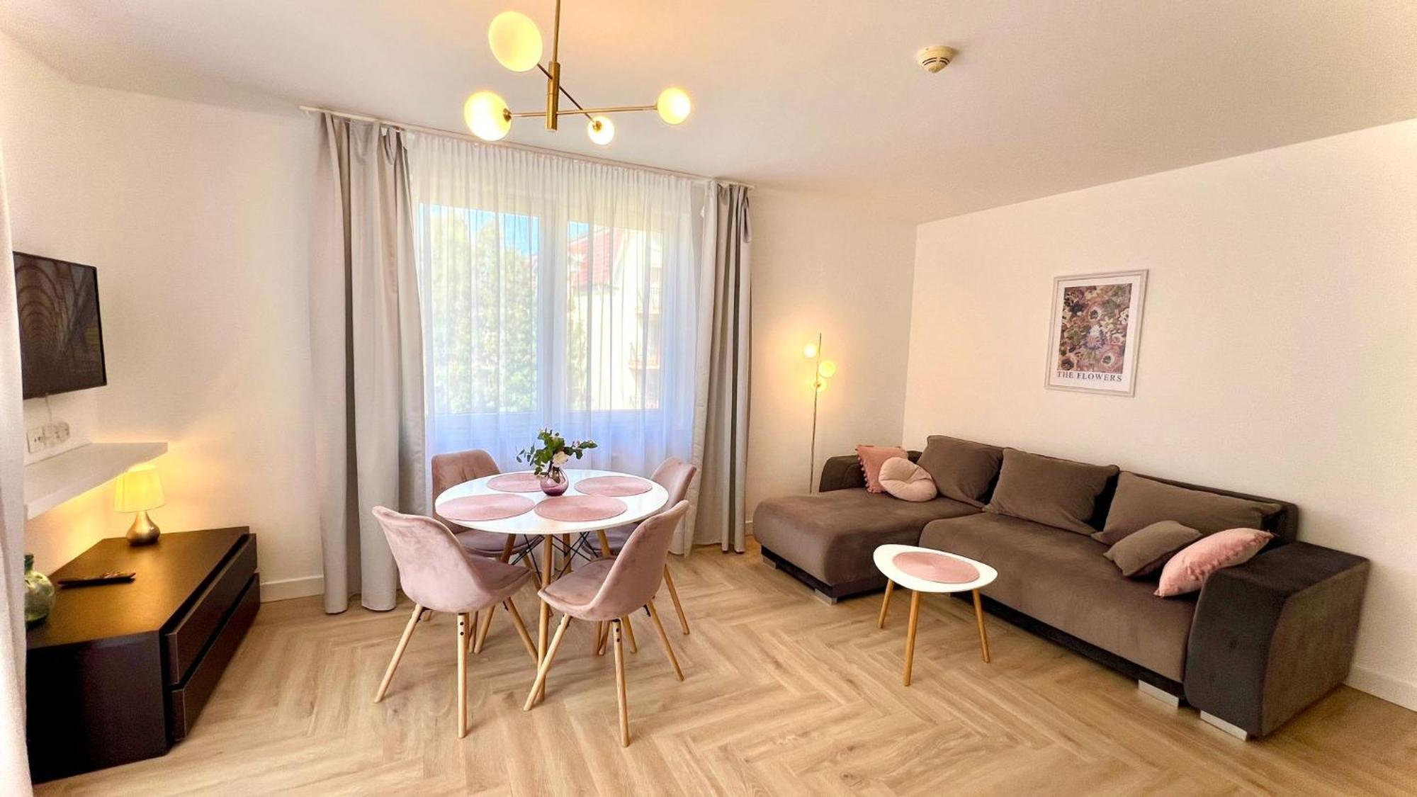 Apartamenty 45Qm Przy Plazy Beach Świnoujście  Eksteriør billede